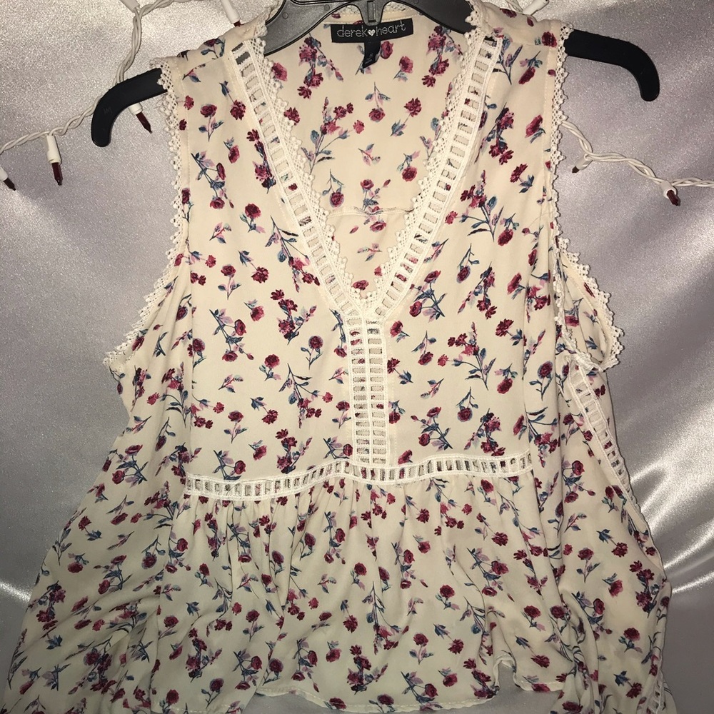 Off the shoulder flower printed blouse